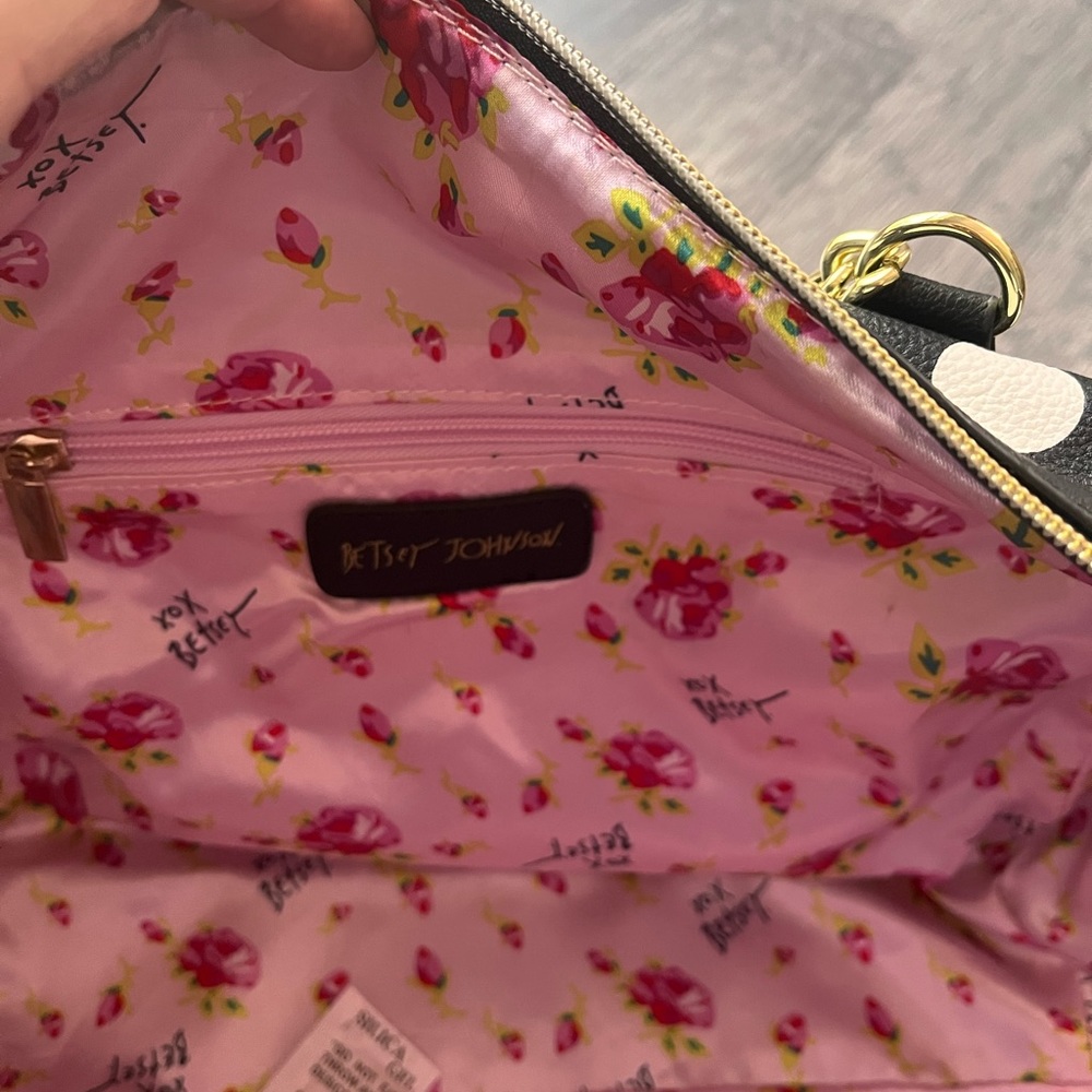 NWT Betsey Johnson Polka Dot Bag - Picture 8 of 11